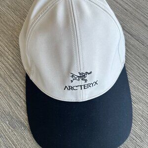 Arcteryx Bird Word Cap